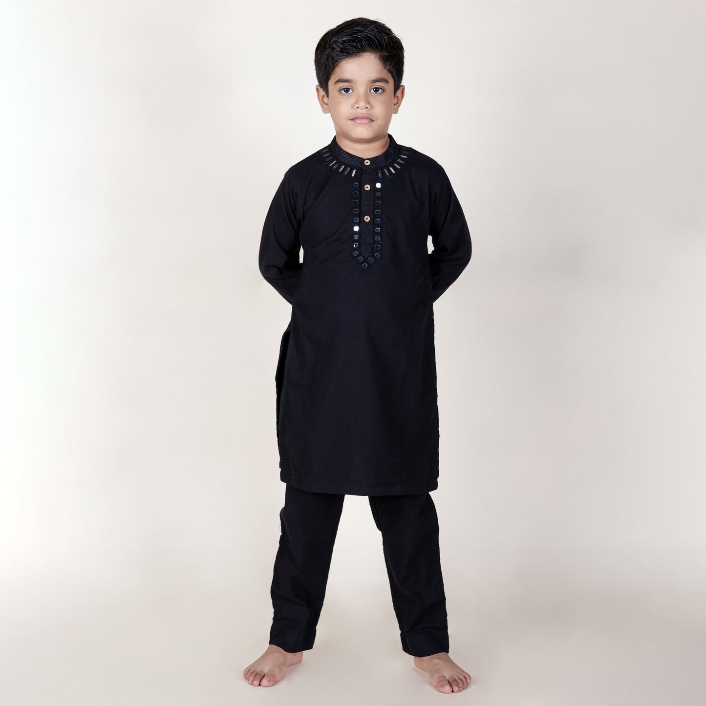 Boys Ethnic Black Hand-Mirror Kurta With Pant