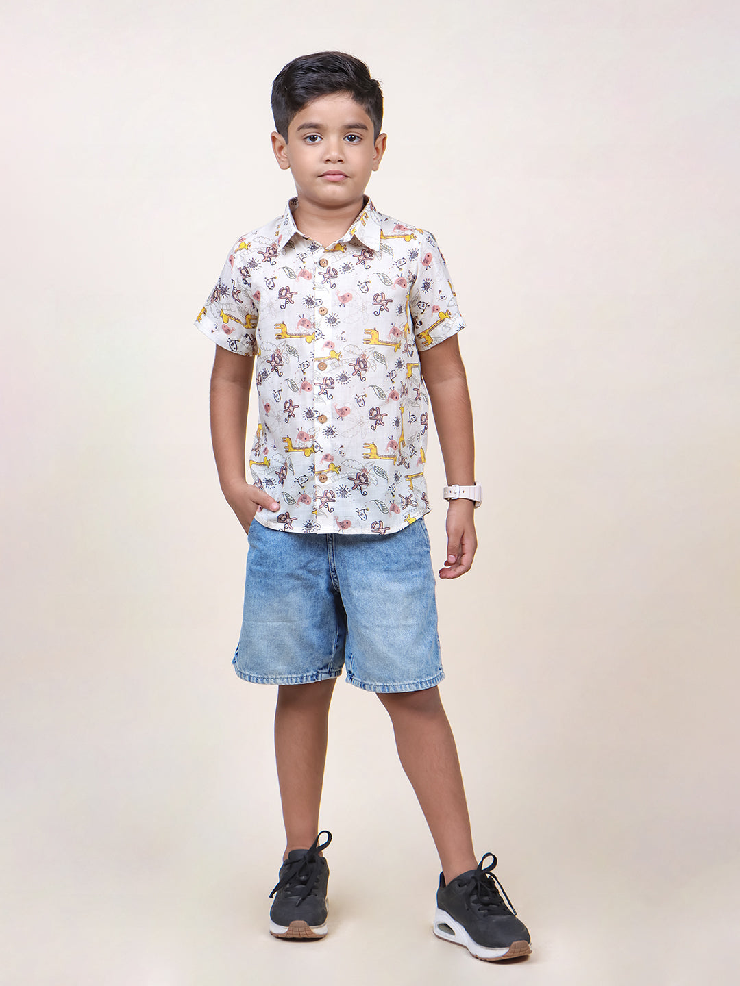 Boys Giraffe Printed Shirt