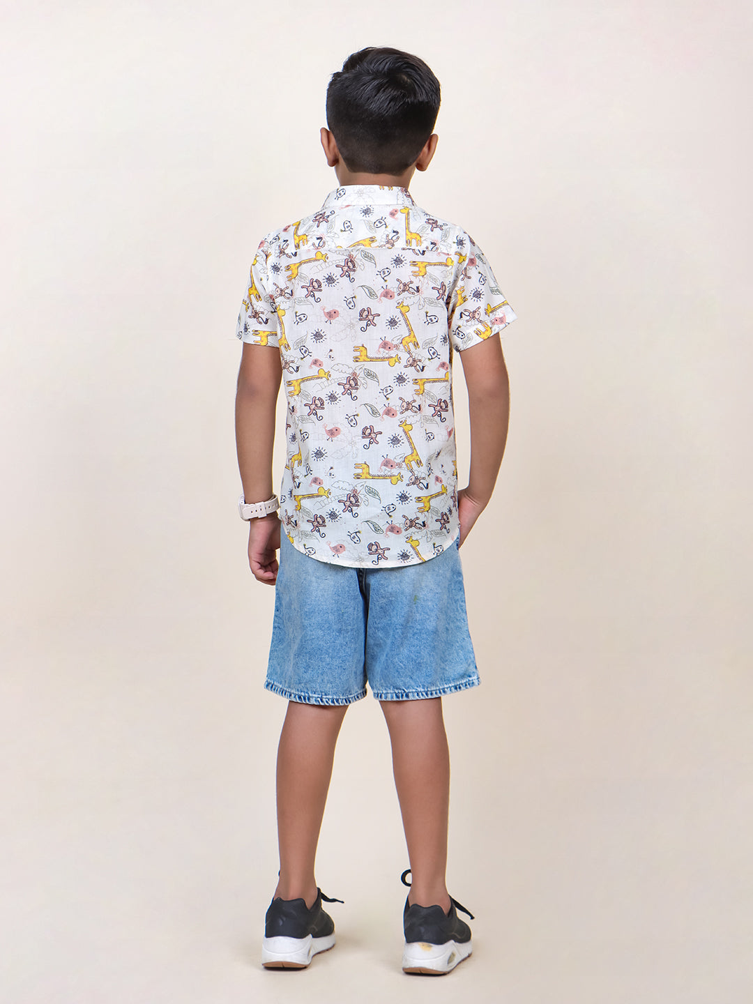 Boys Giraffe Printed Shirt