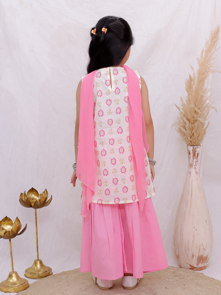 Girls Pink Sleeveless Kurta with Palazzo and Dupatta (Set of 3)