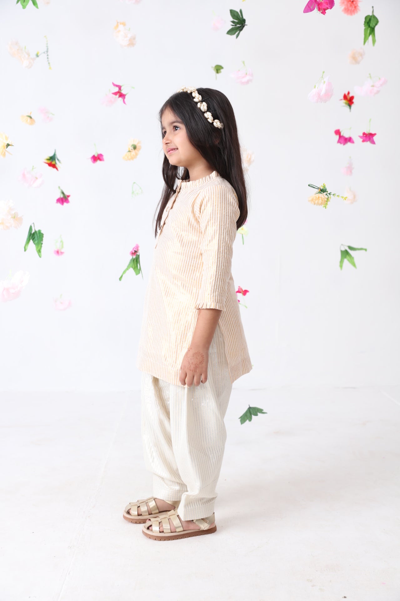 Girls Golden Stripe Lurex Cotton Kurti With Silver Stripe Patiala